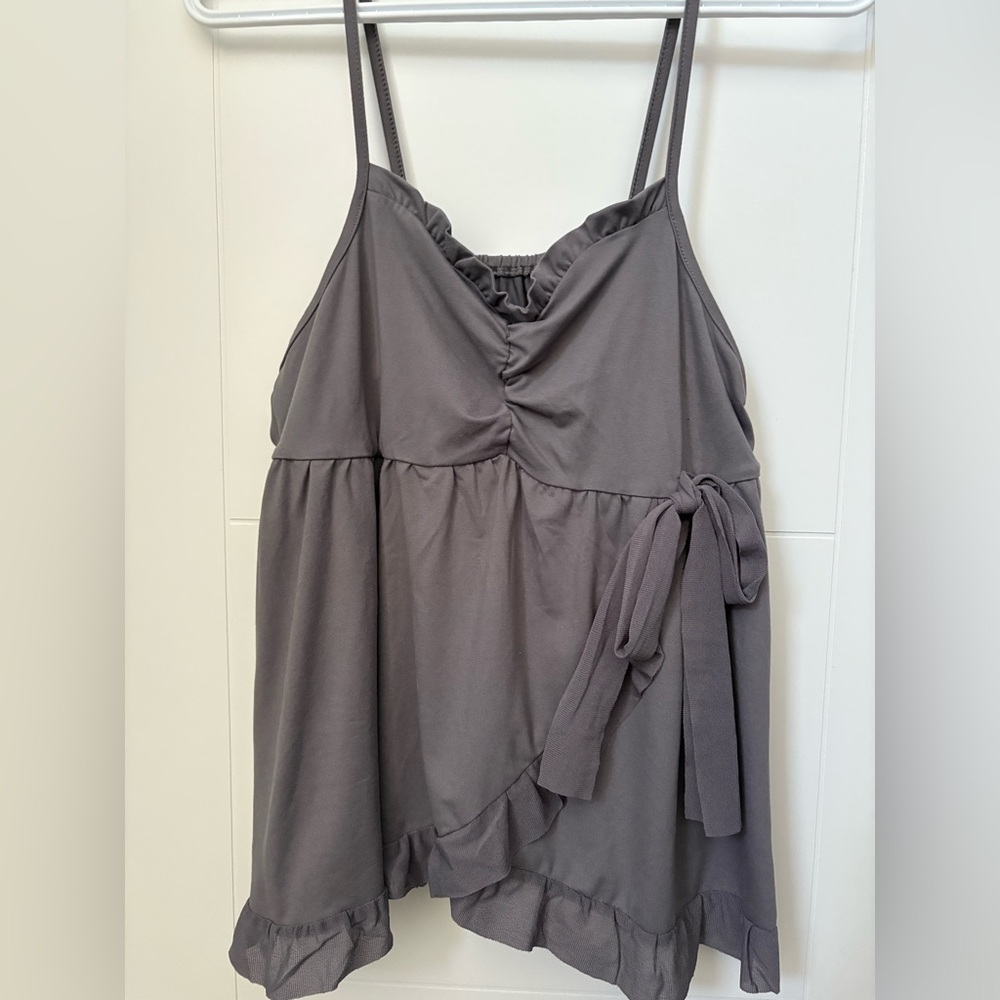 Gray Ruffled Women's Top - Super Soft